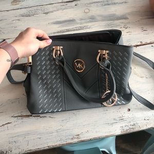 Michael kors crossbody purse